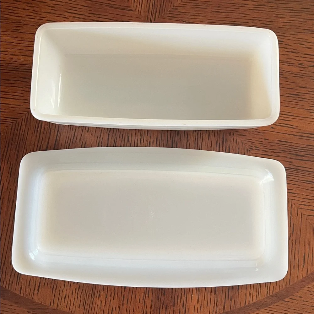 Pyrex vintage glass