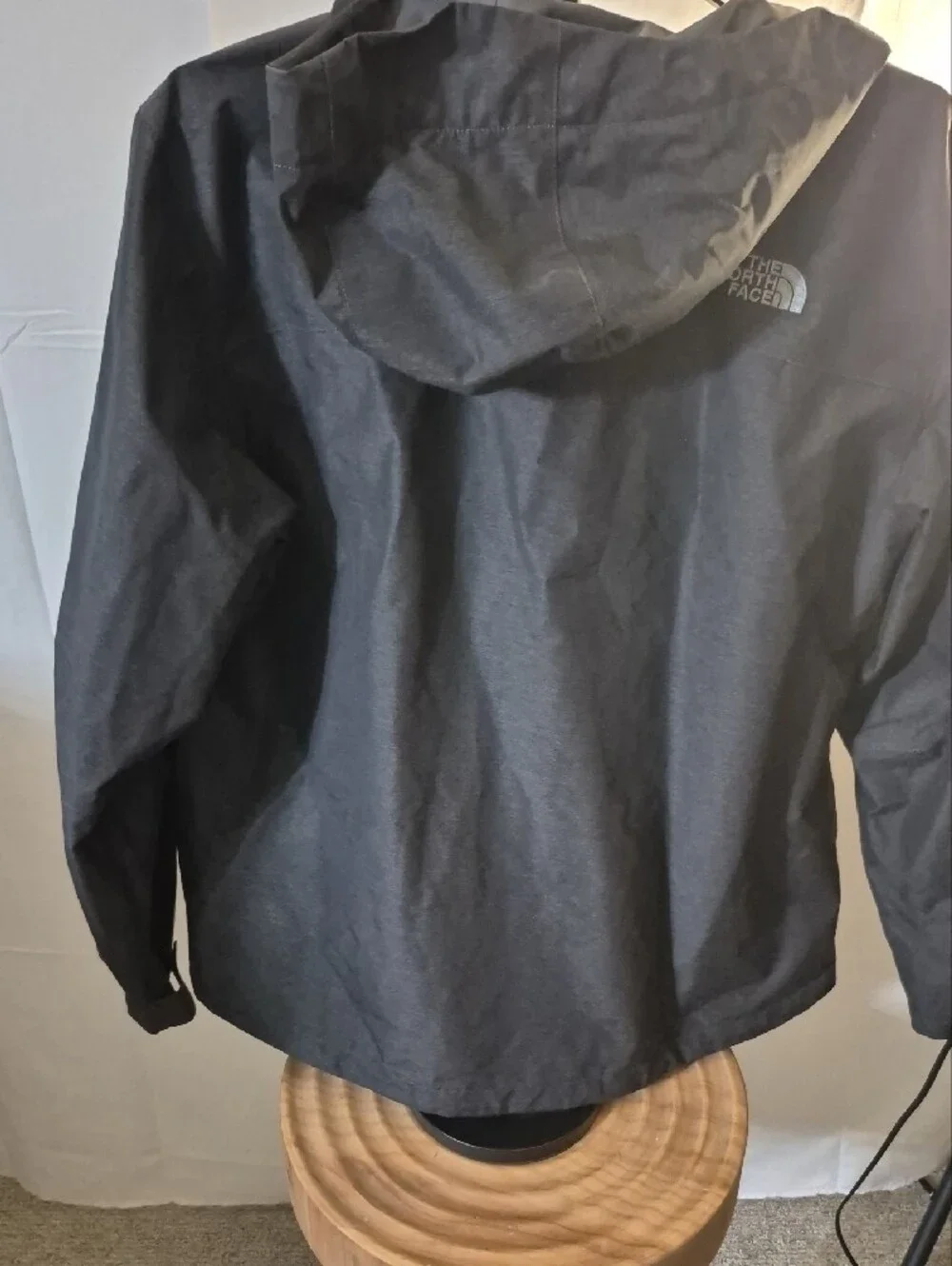 The North Face hood functionality