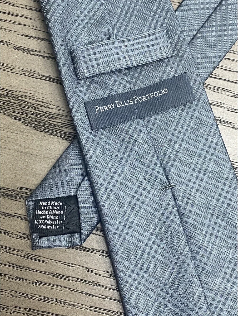 Perry Ellis perry ellis