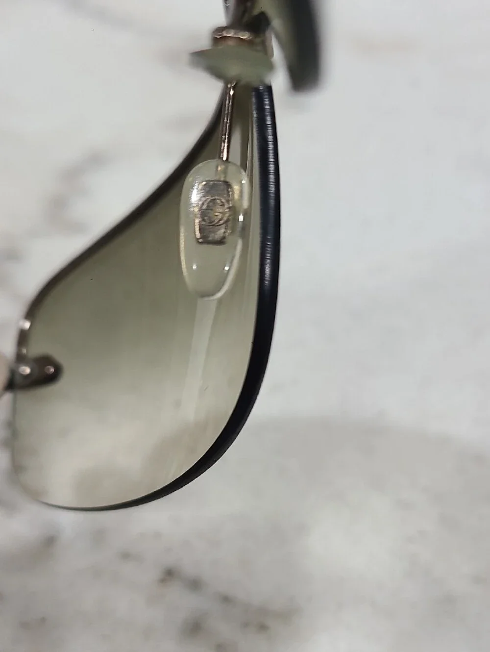 Gucci Brown Gradient Rimless Sunglasses with Logo Accent No Case.