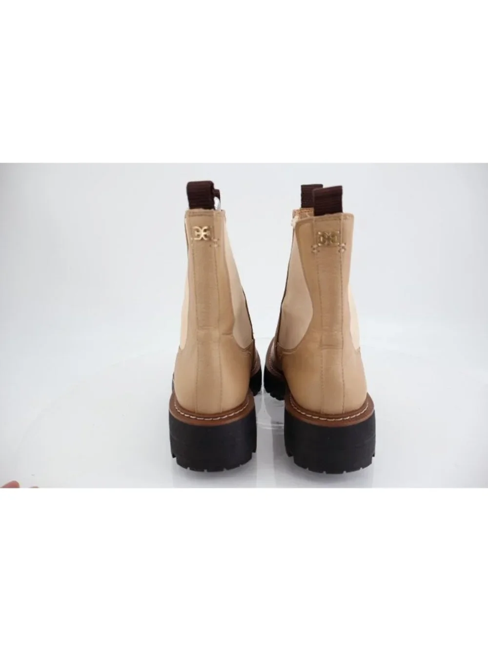 Sam Edelman item shown