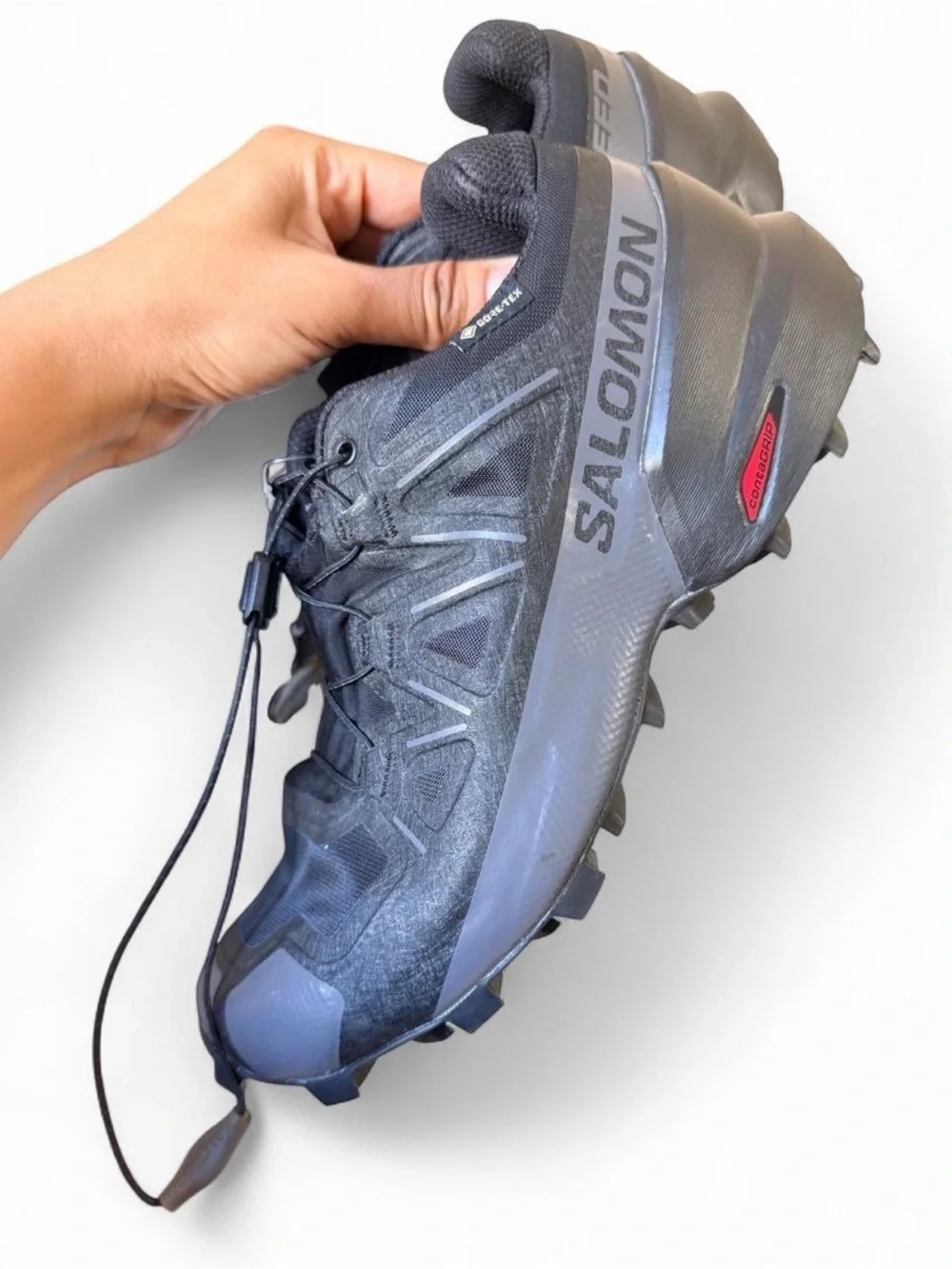 Salomon Men's Black and Gray Trail Running Shoes