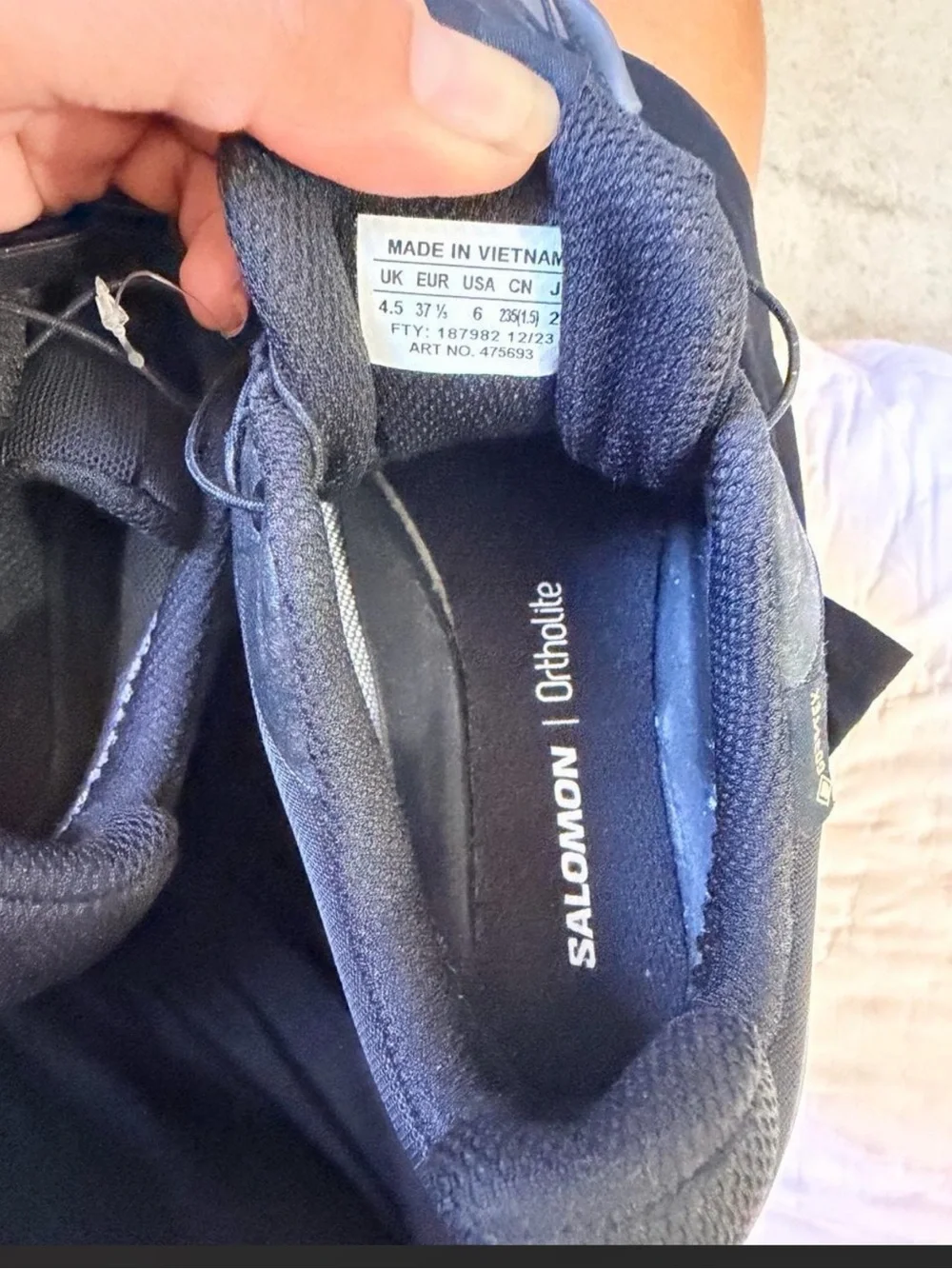 Salomon aggressive lugged