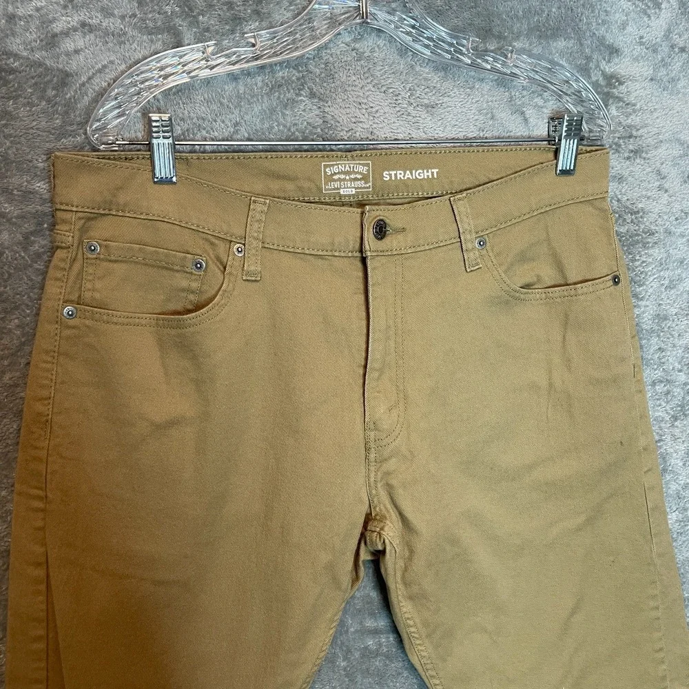 Signature by Levi Strauss good pre