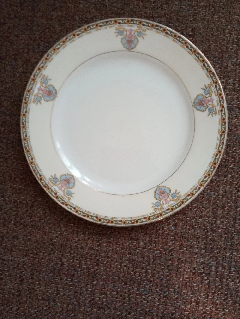 Noritake detailing or
