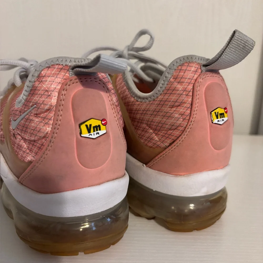Nike | Women's Pink and Tan VaporMax-Style Sneakers | Size 10