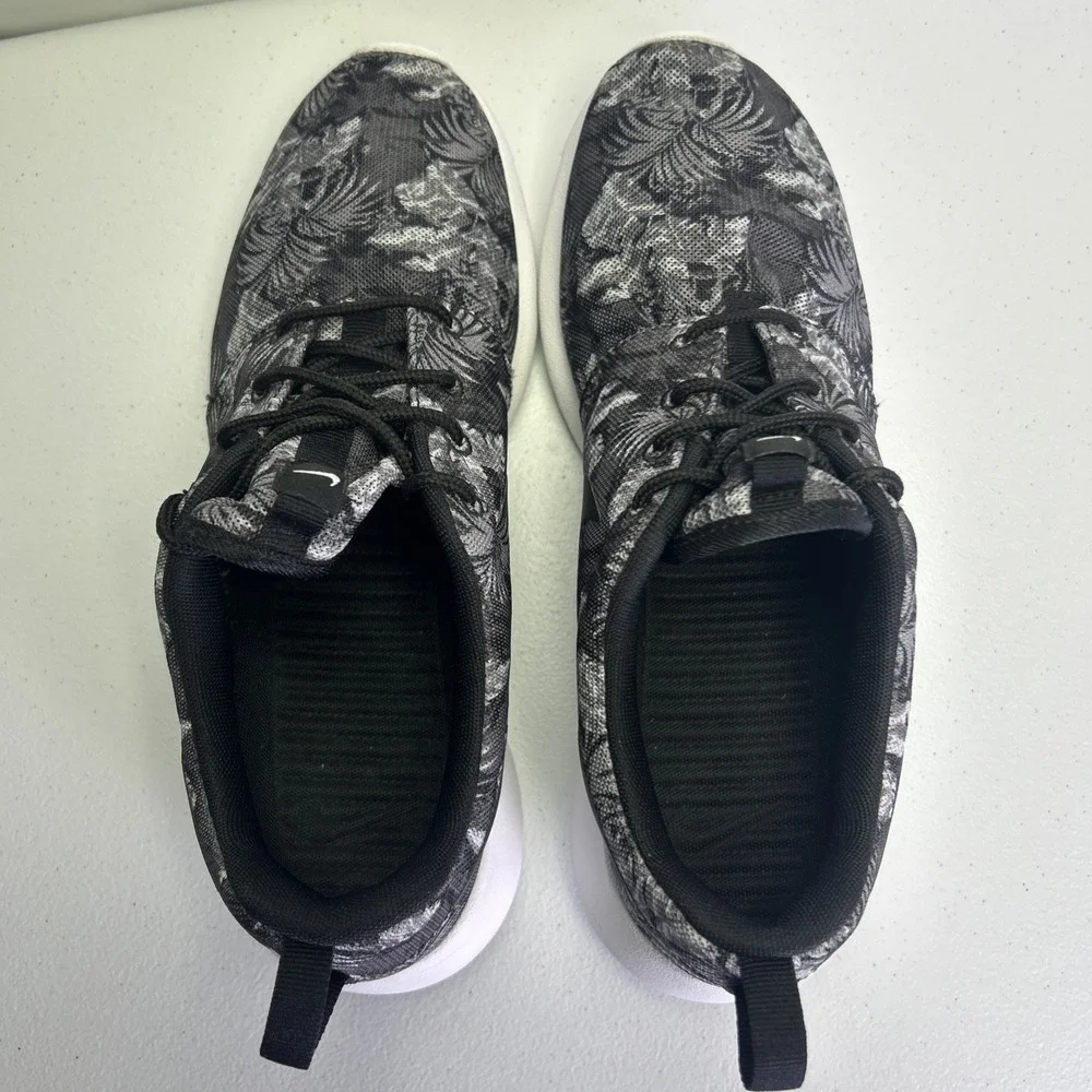 Nike roshe run
