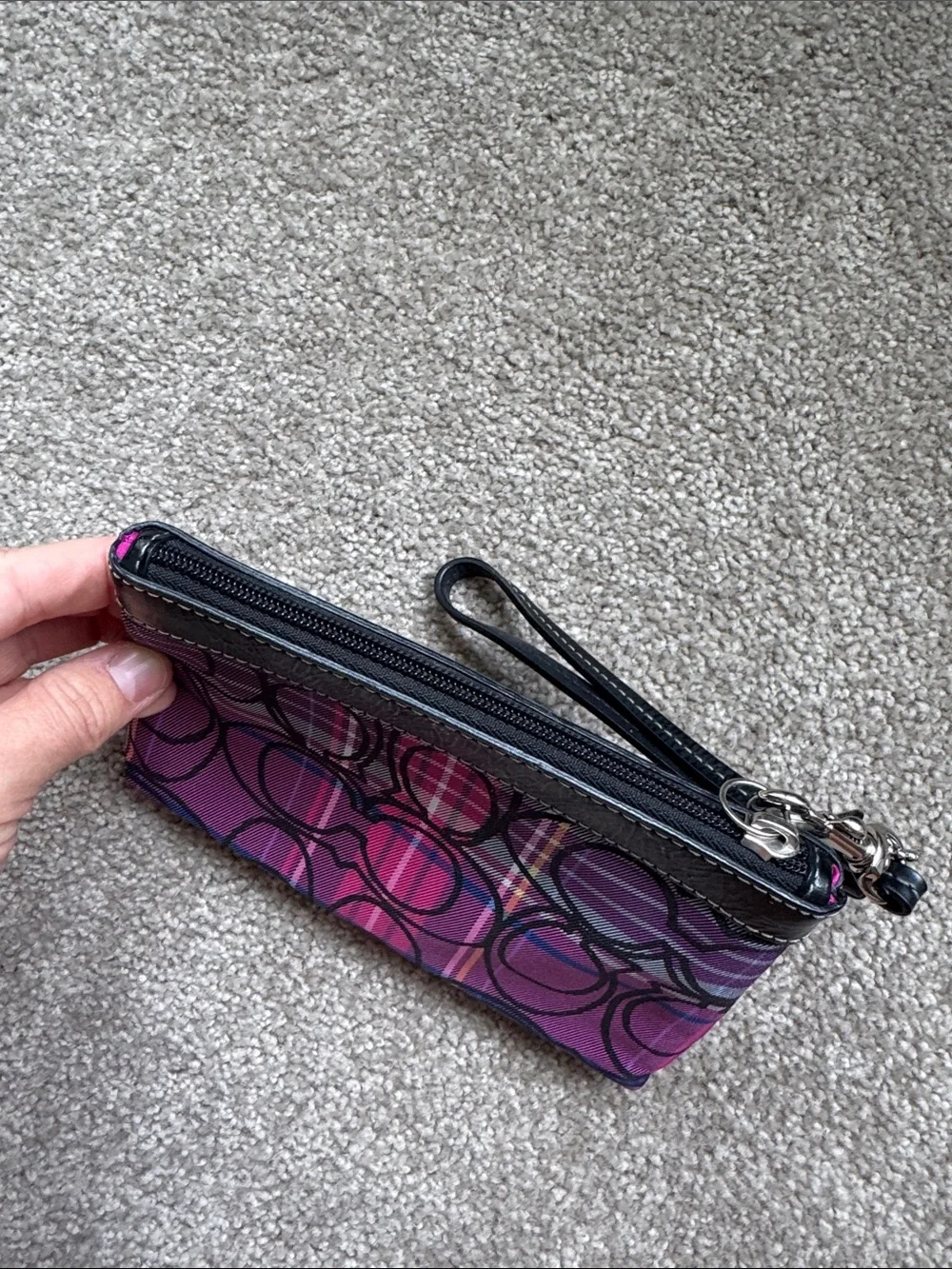 Coach wristlet signature