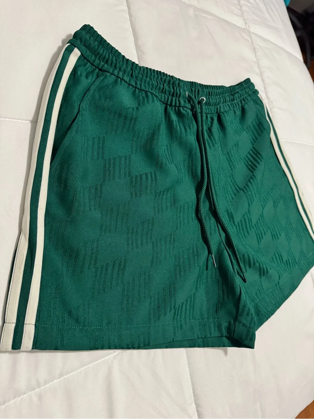 Kith shorts short