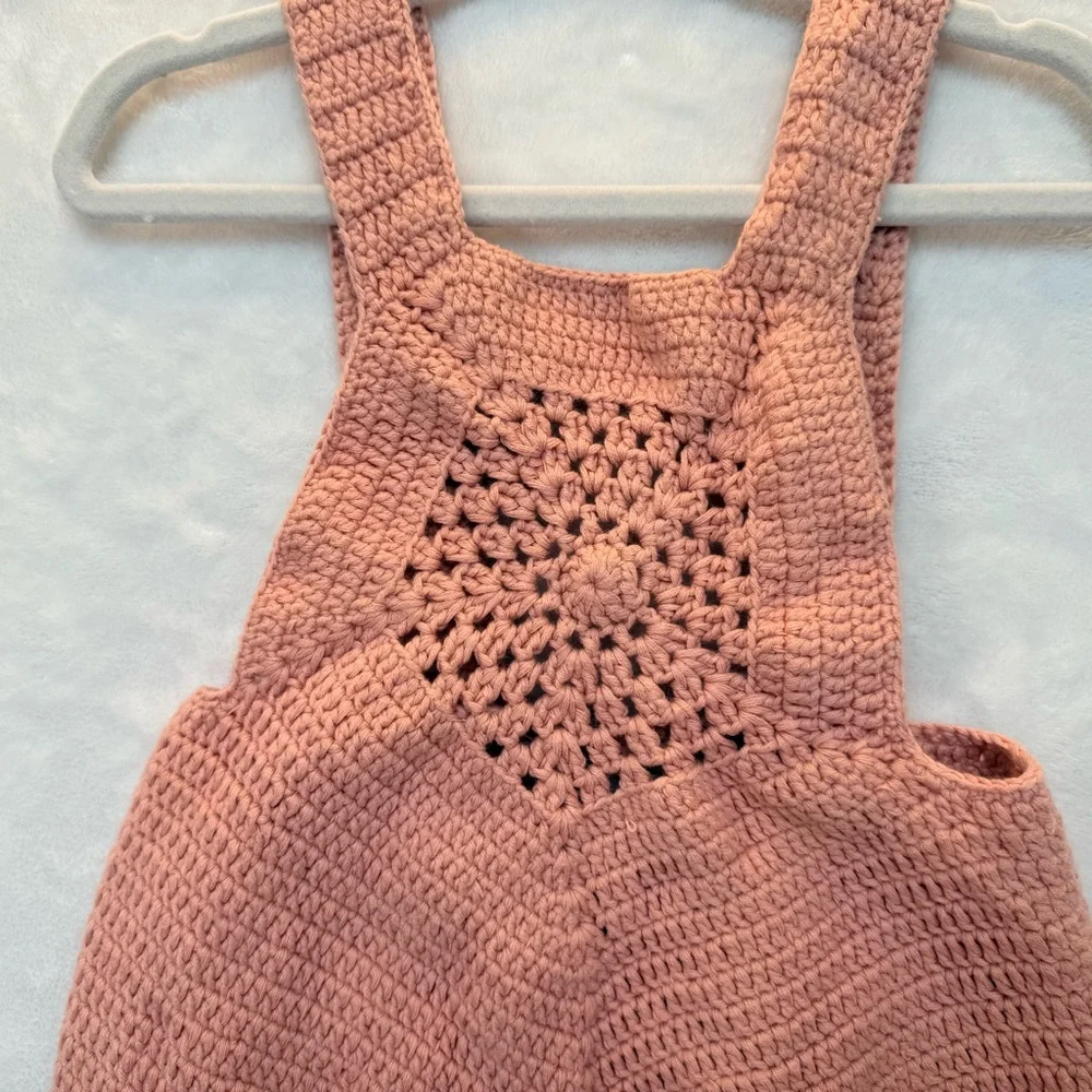 kate quinn soft pink