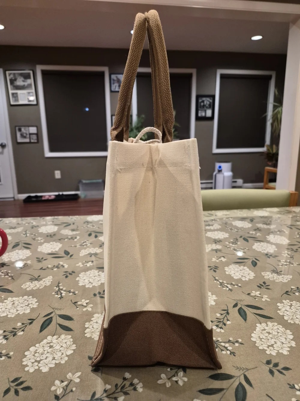 N/A canvas tote