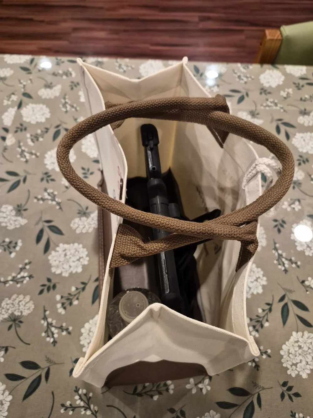 N/A canvas tote