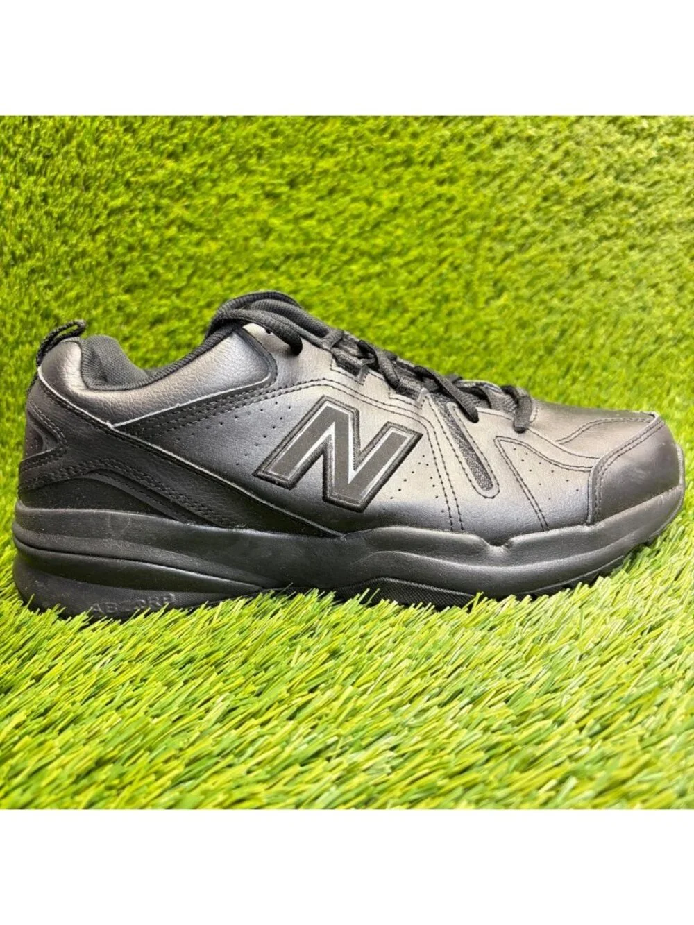 New Balance 608 V5 Womens Size 11 Black Athletic Slip Resistant Shoes Sneakers