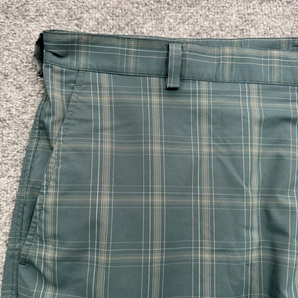 Nike Golf Fit Dry Shorts Mens 42 Dark Green Plaid 9in Vented Athletic Golf