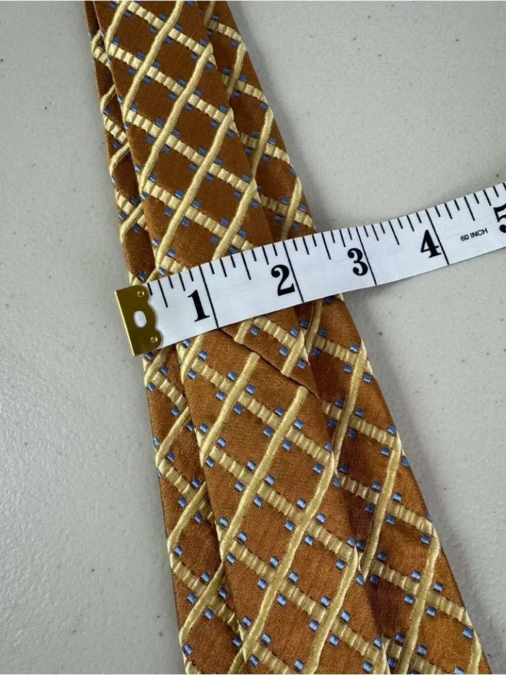 Ermenegildo Zegna wear pre owned