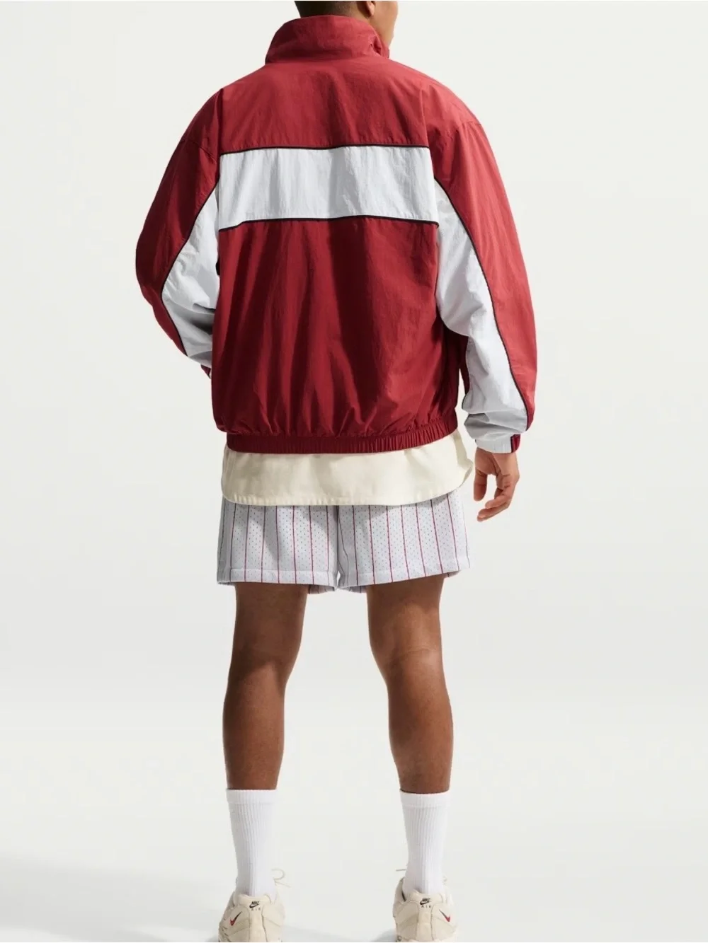 Nike Sportswear Club Lightweight Full-Zip Men’s Jacket in red and white Size M