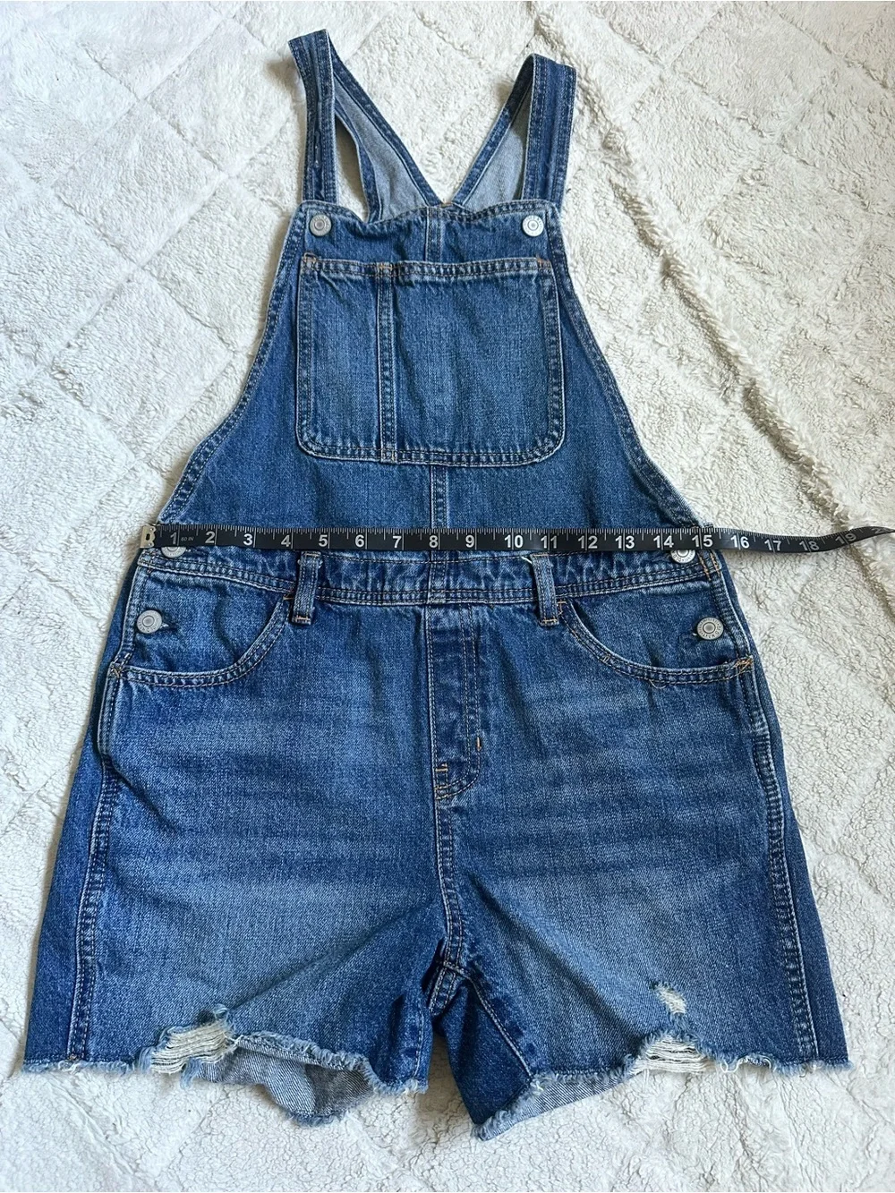 Old Navy brand old