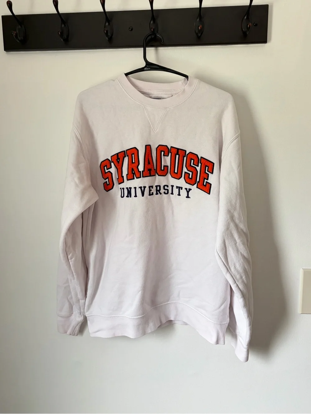Syracuse university crewneck sweater size medium white