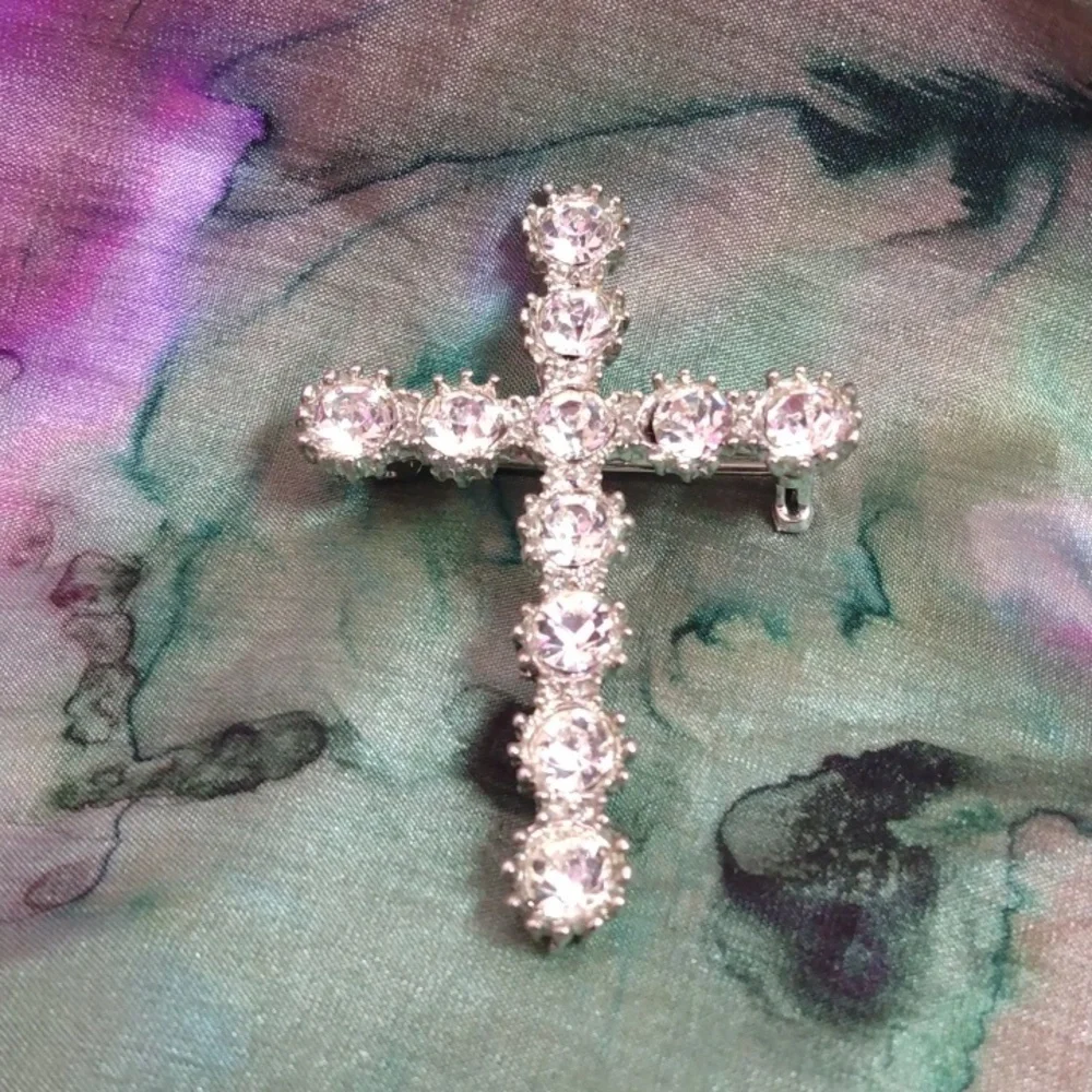 Vintage rhinestone cross pin brooch