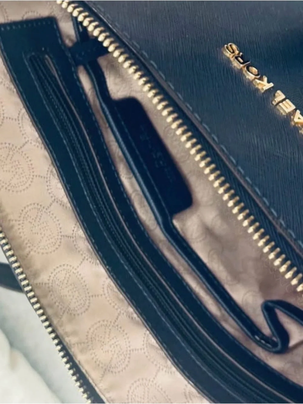 Michael Kors blue logo sturdy