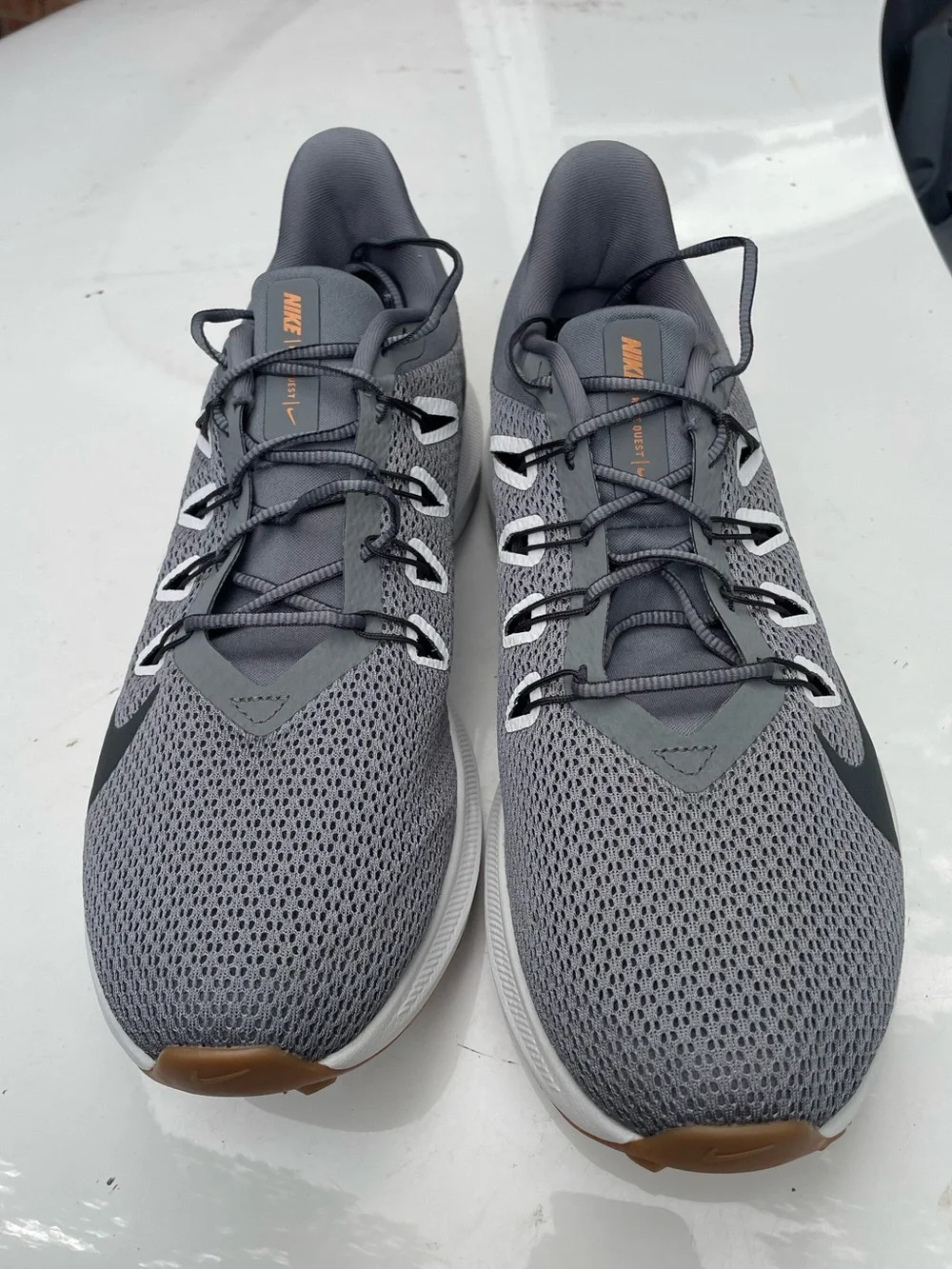 Nike new quest