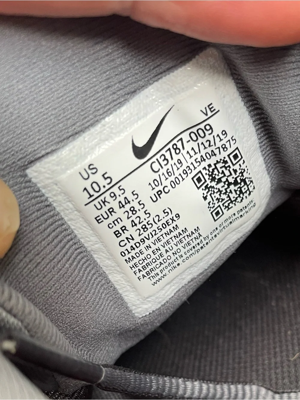 Nike new quest