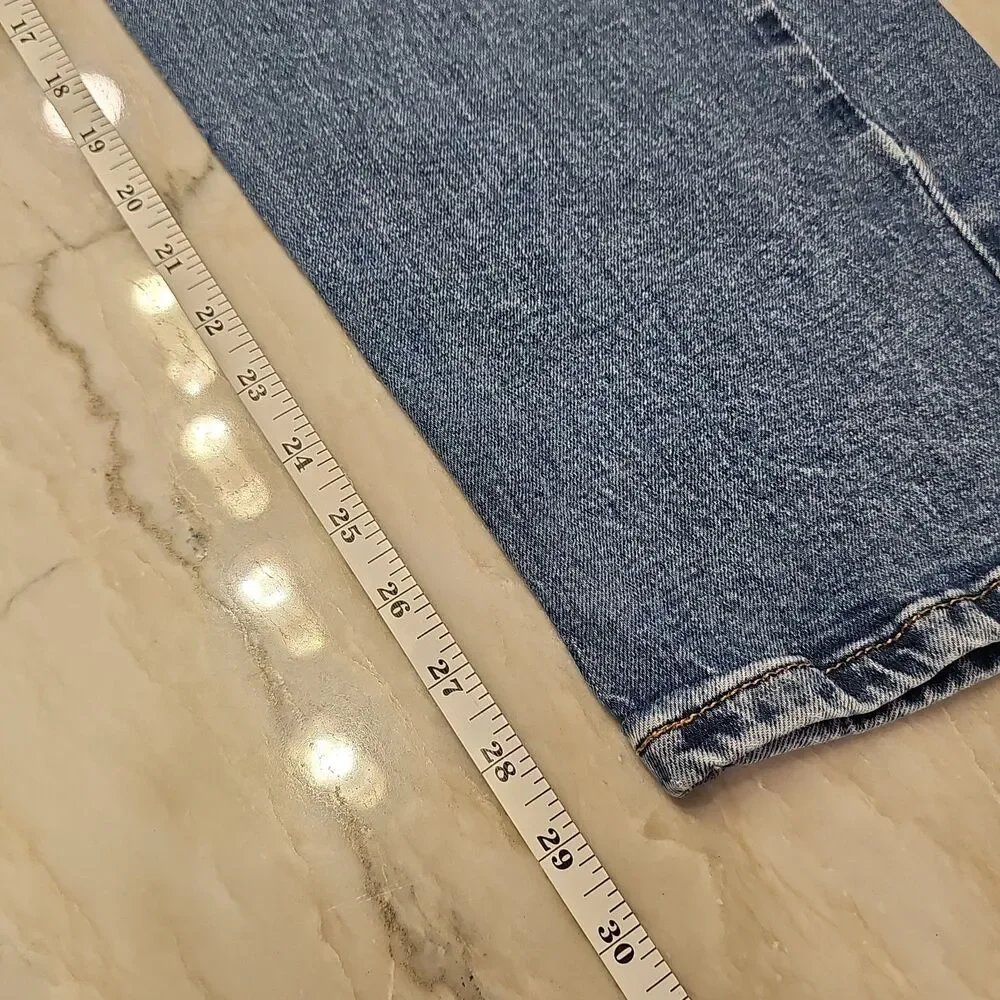 Levis levis 505