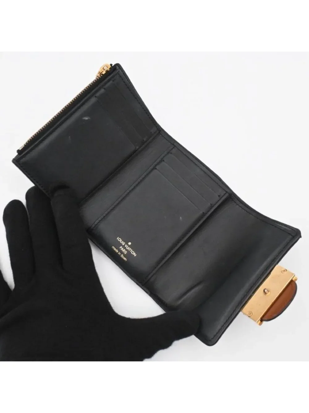 Louis Vuitton this authentic