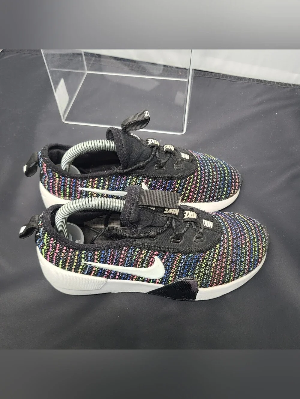 Nike recieve happier