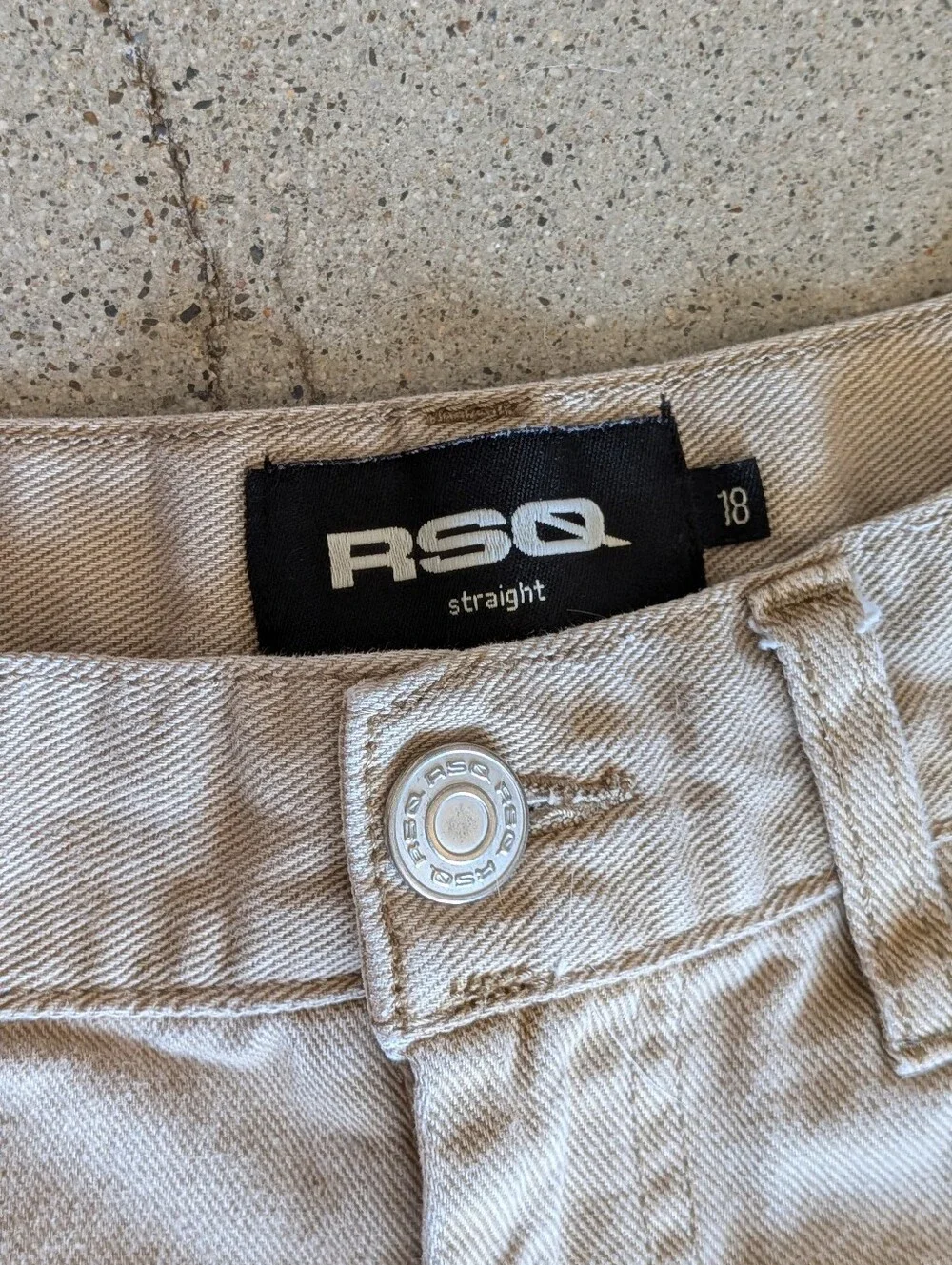 RSQ versatile beige