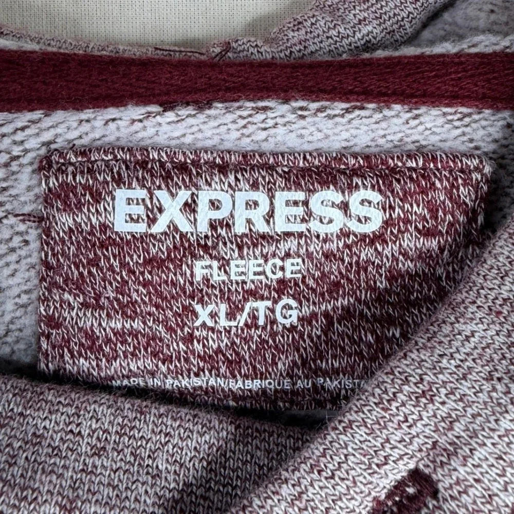 Express Hooded Fleece Pullover size XL Red