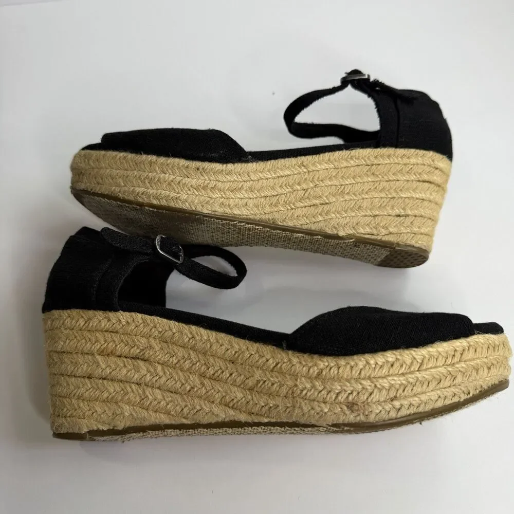 Toms black canvas