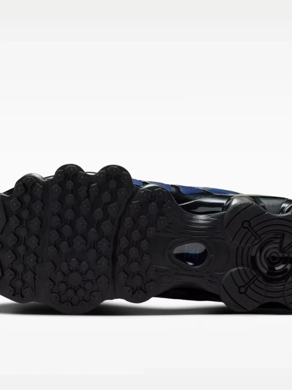 Nike athletic shox