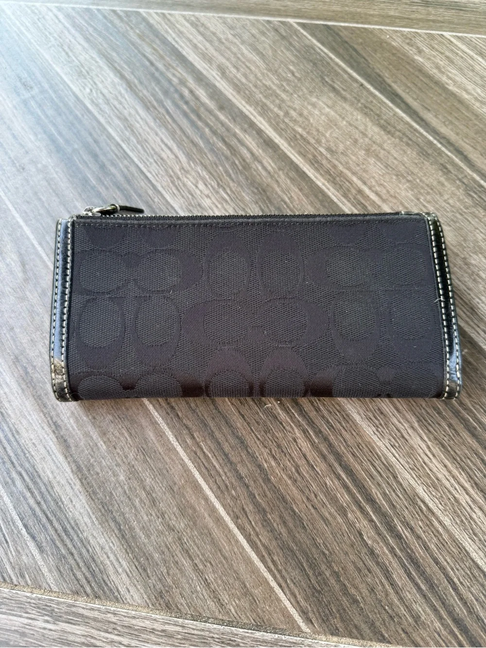 Coach continental style
