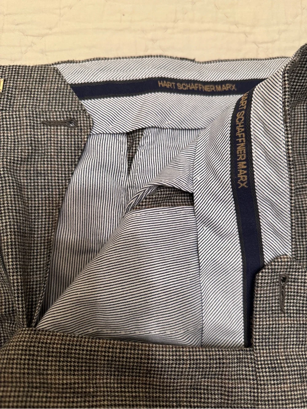 Hart Schaffner Marx Gray 100% wool Dress Pants