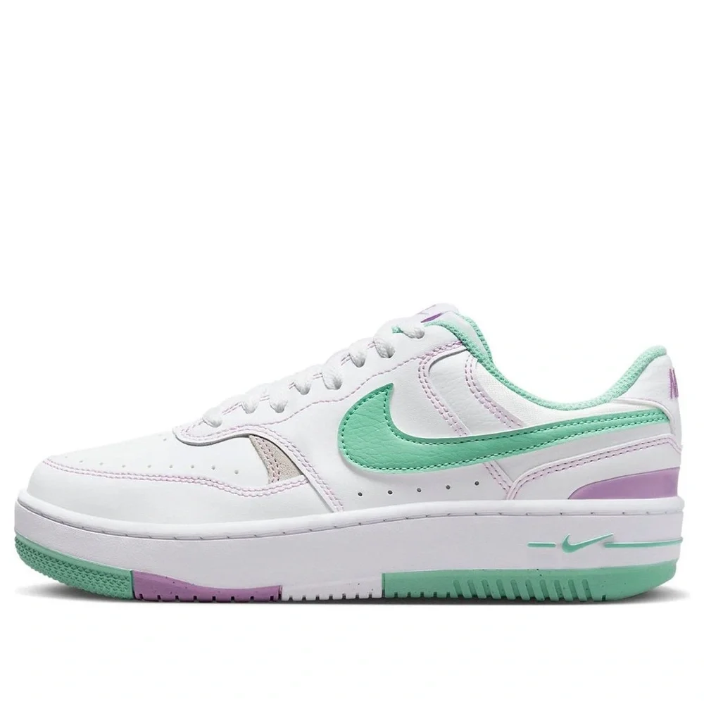 Nike Women's Gamma Force White Emerald Rise sneakers. Size 6