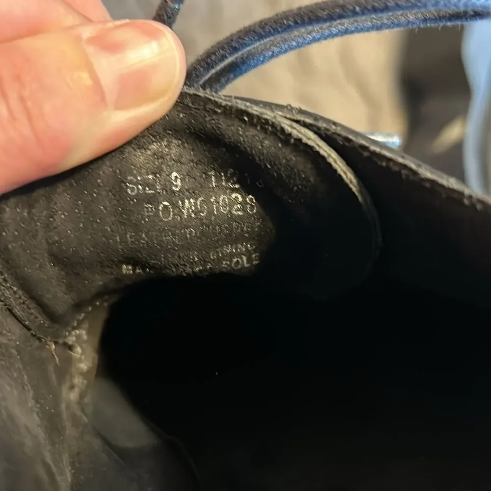 Kenneth Cole Reaction preowned good