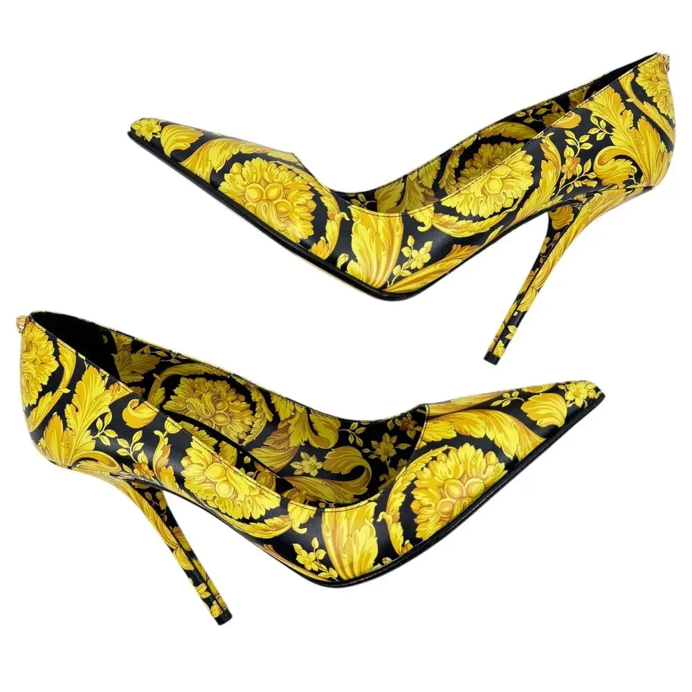 Versace all over
