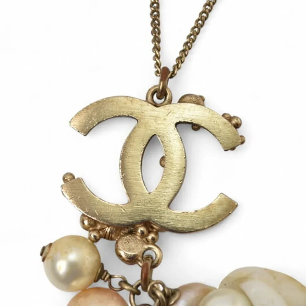 CHANEL Authentic Pink Pearl Necklace