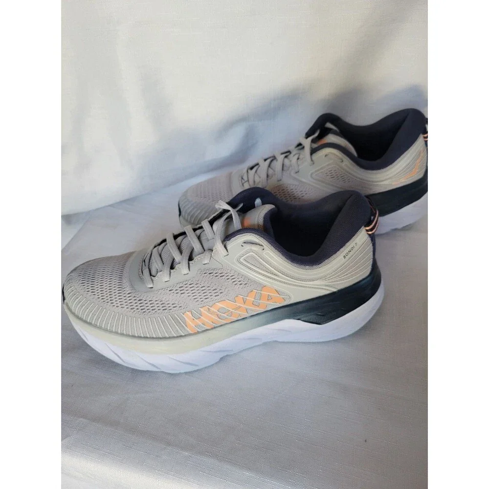 Hoka One One hoka one