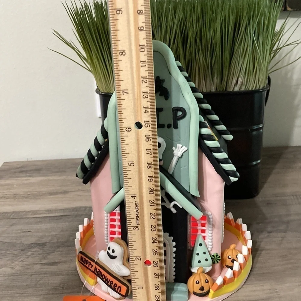 N/A nwt light
