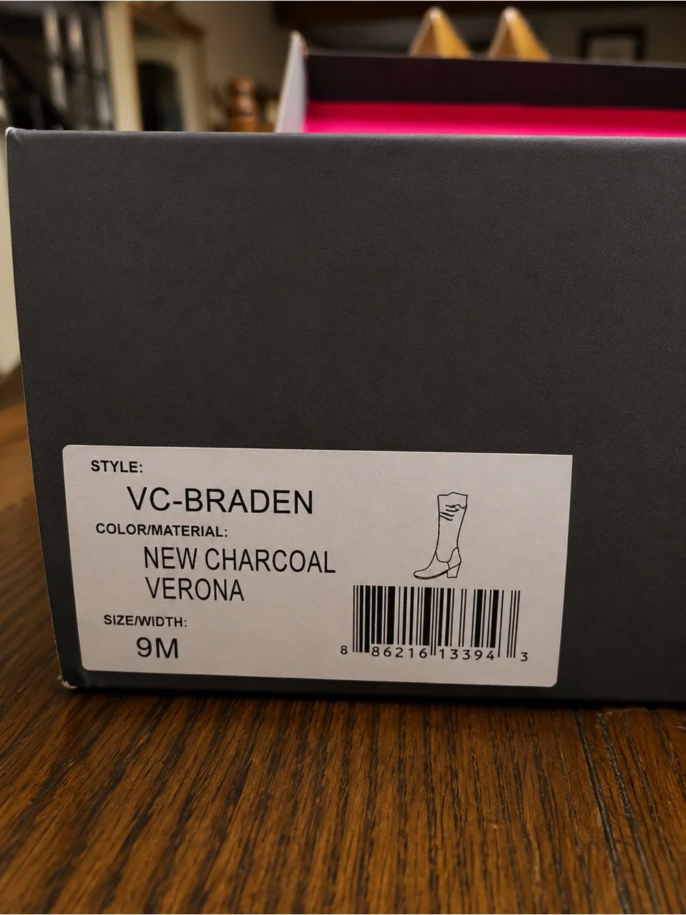 Versona box vince toe