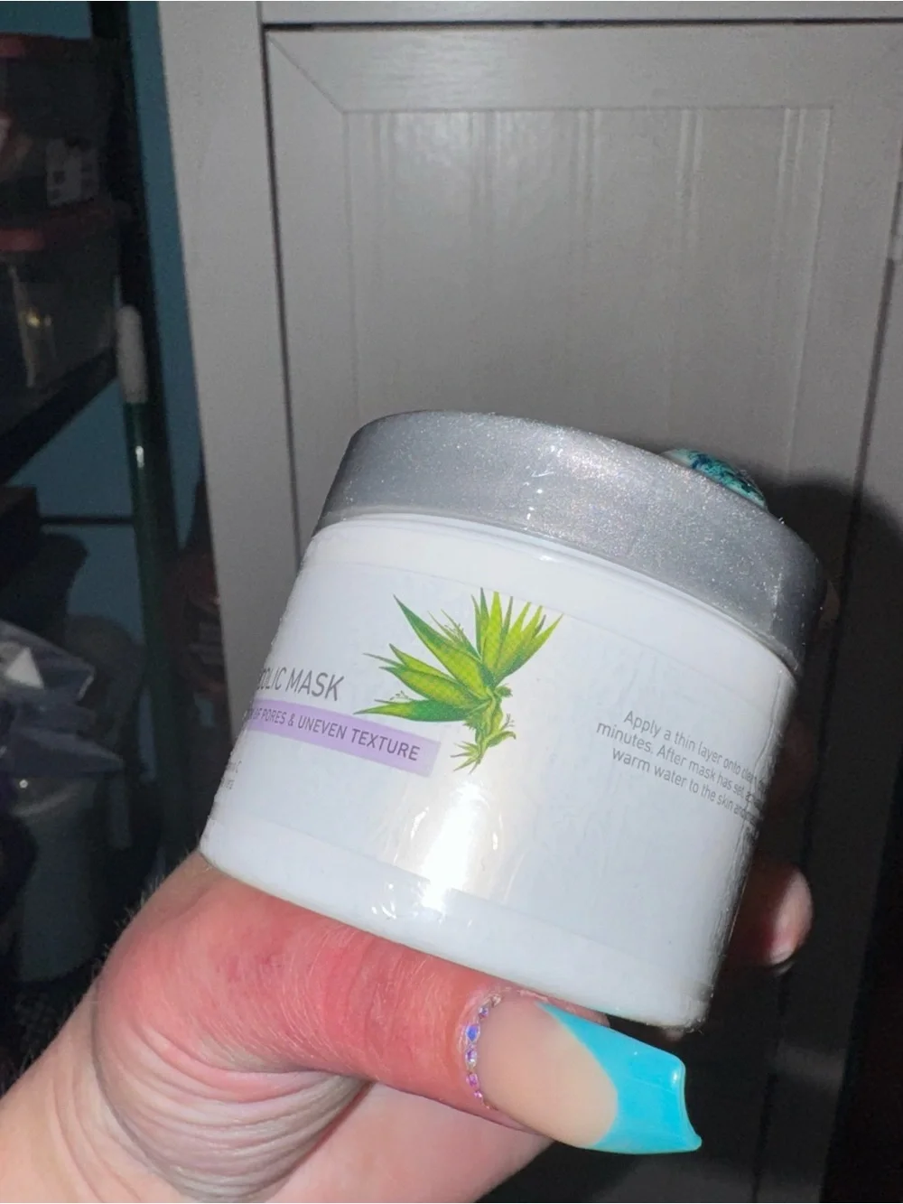 Exfoliating glycolic mask