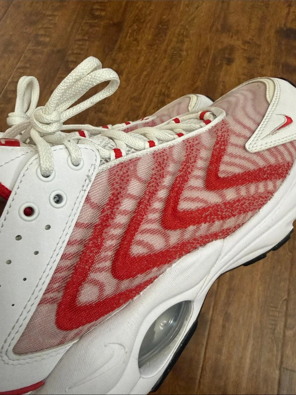 Nike white red