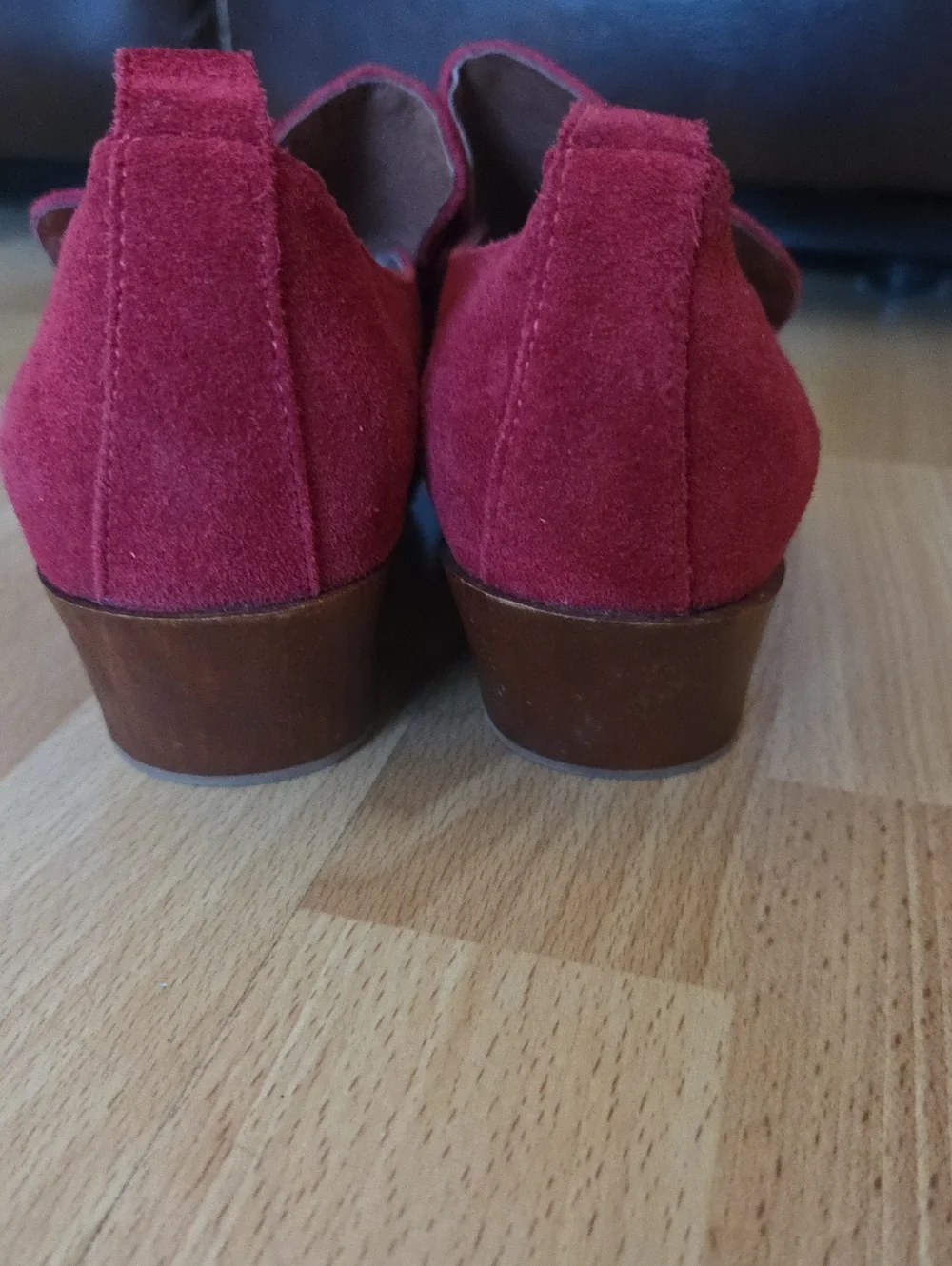 Jeffrey Campbell rich red