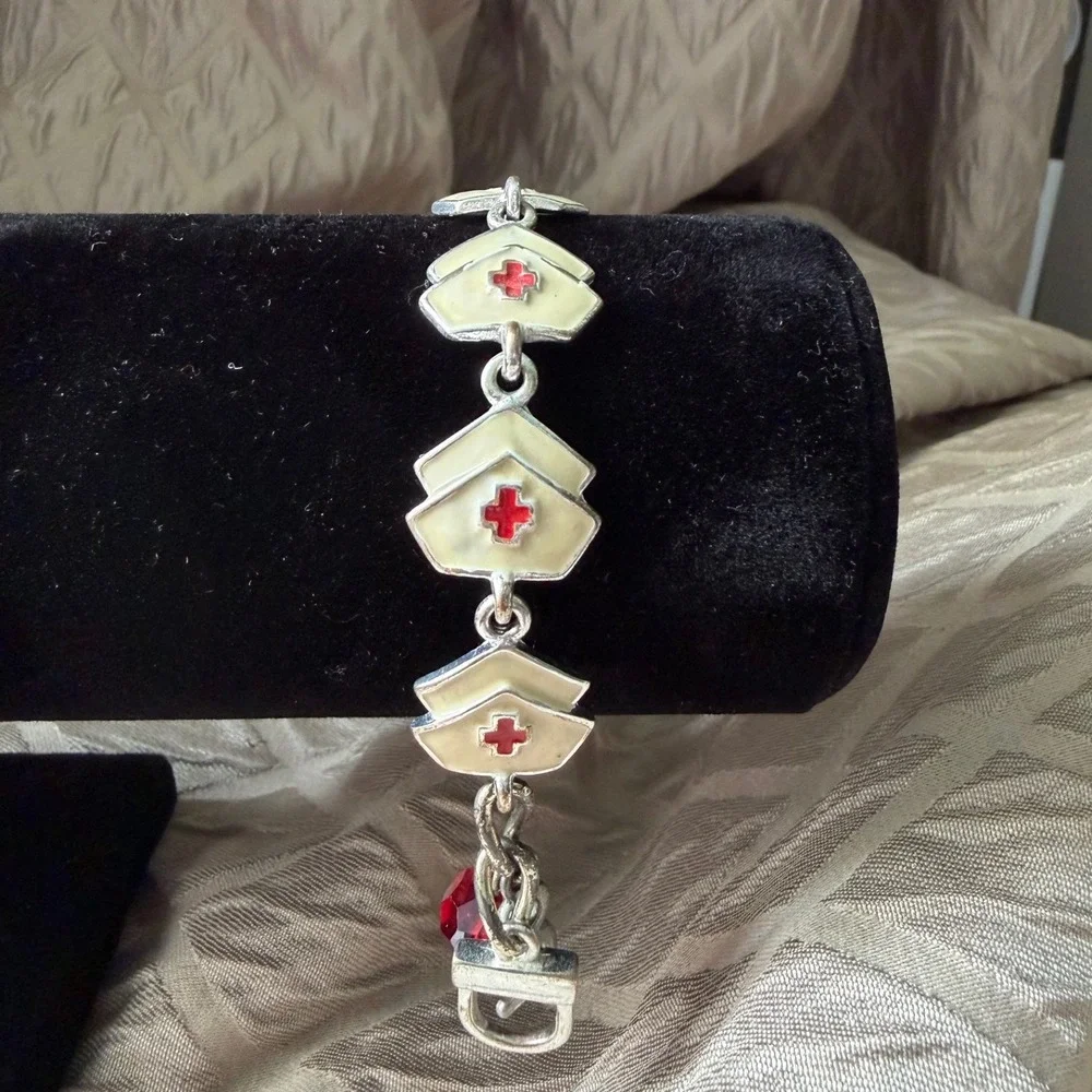 Y2K Vintage Nurse Hospital Cap Charm Bracelet Gifting