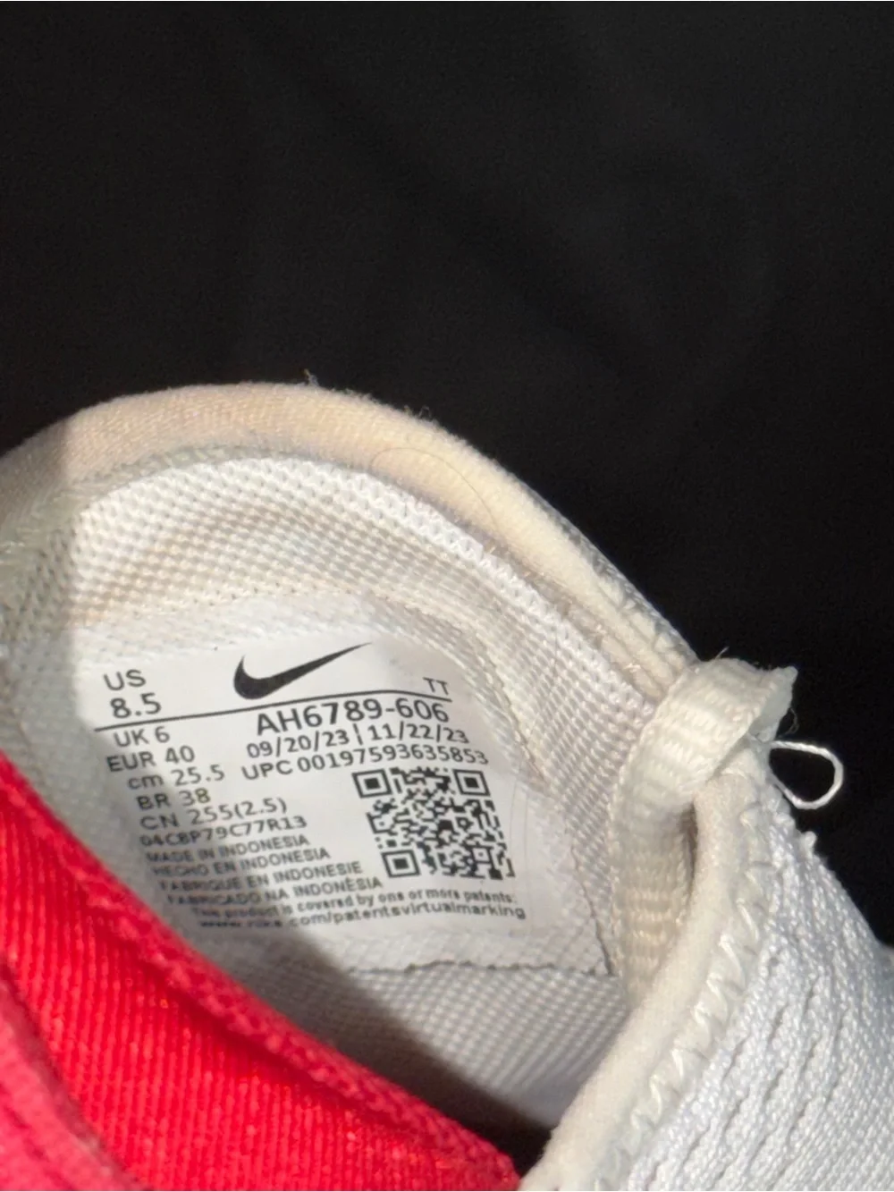 Nike light off