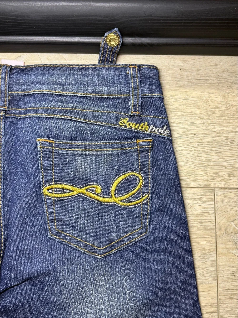 South Pole size 10