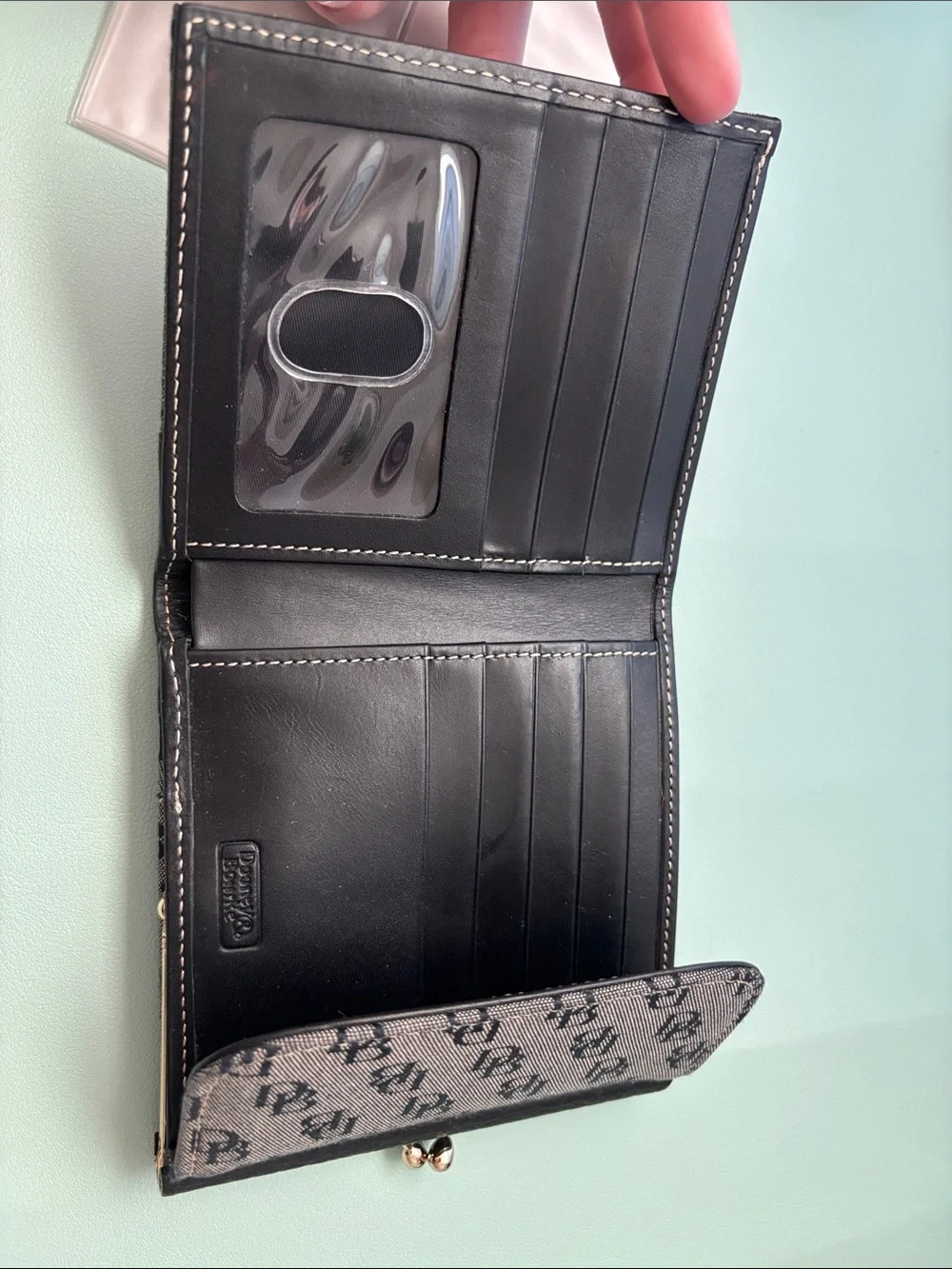 Dooney & Bourke compact dooney