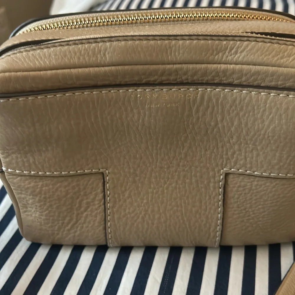 Tory Burch compact leather